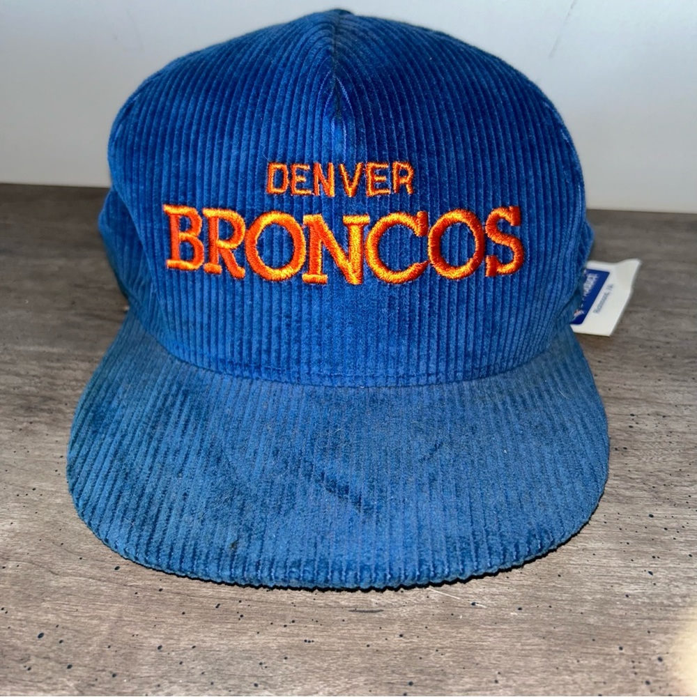 NWT AJD VINYAGE CORDUROY DENVER BRONCOS HAT